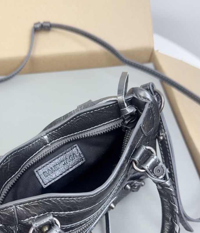 Balenciaga 0218