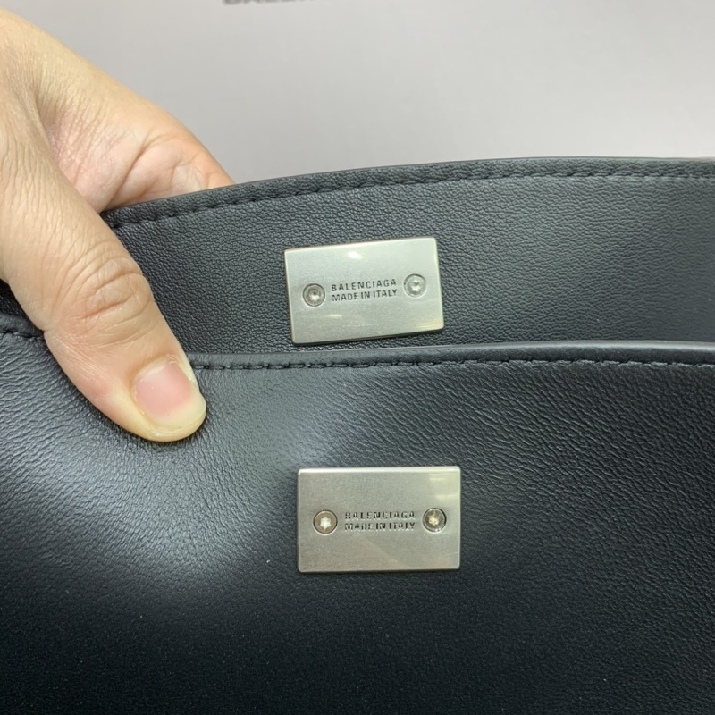 Balenciaga 0076