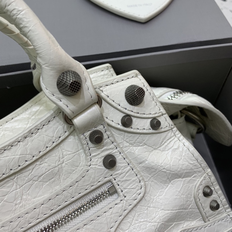Balenciaga 0049