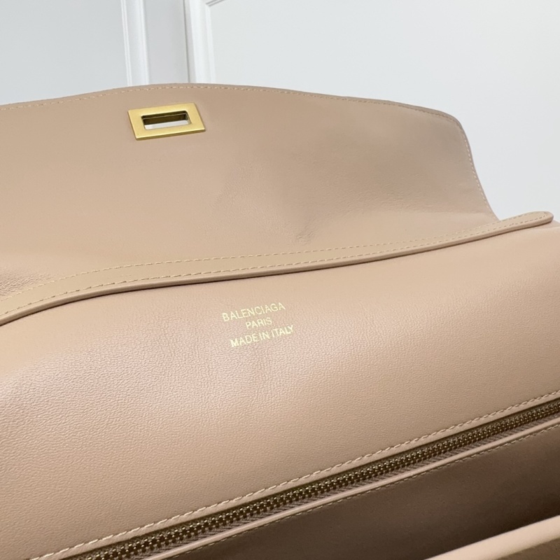 Balenciaga 0102