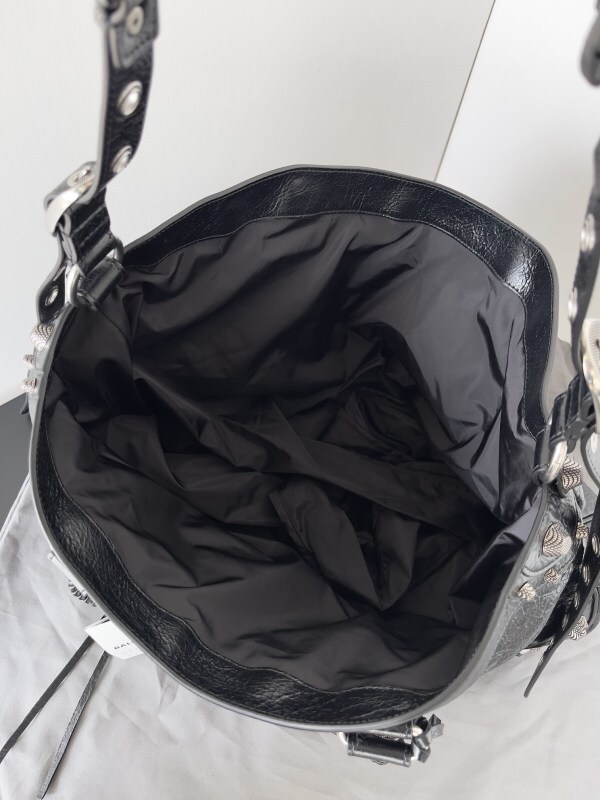 Balenciaga 0061