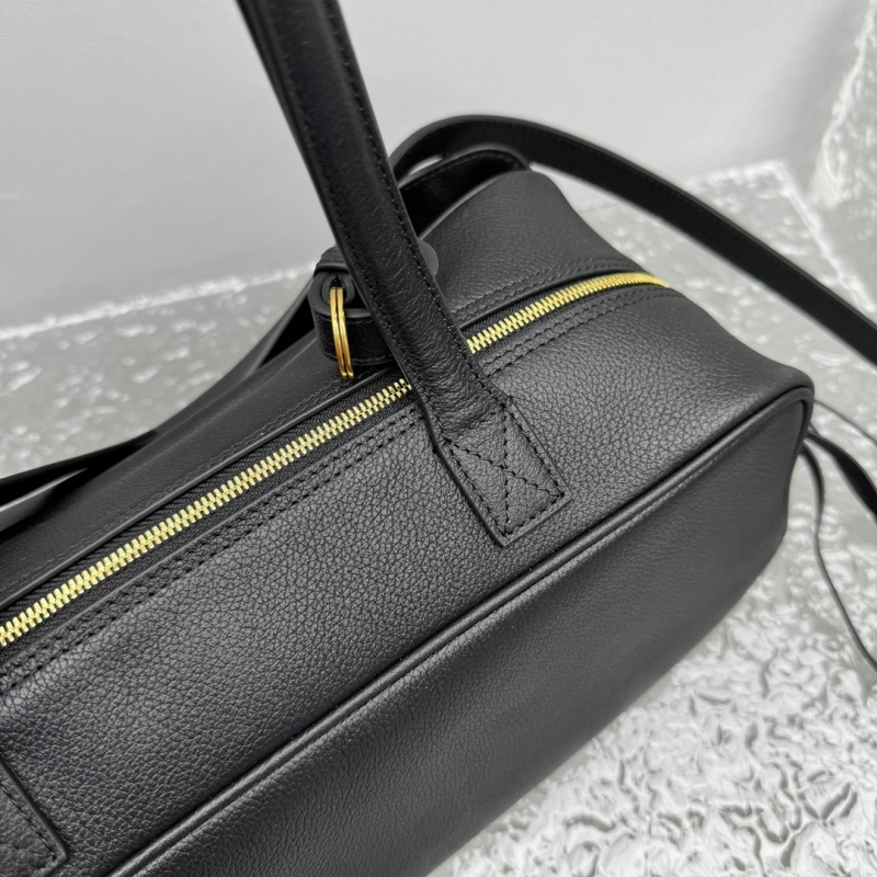 Balenciaga 0137