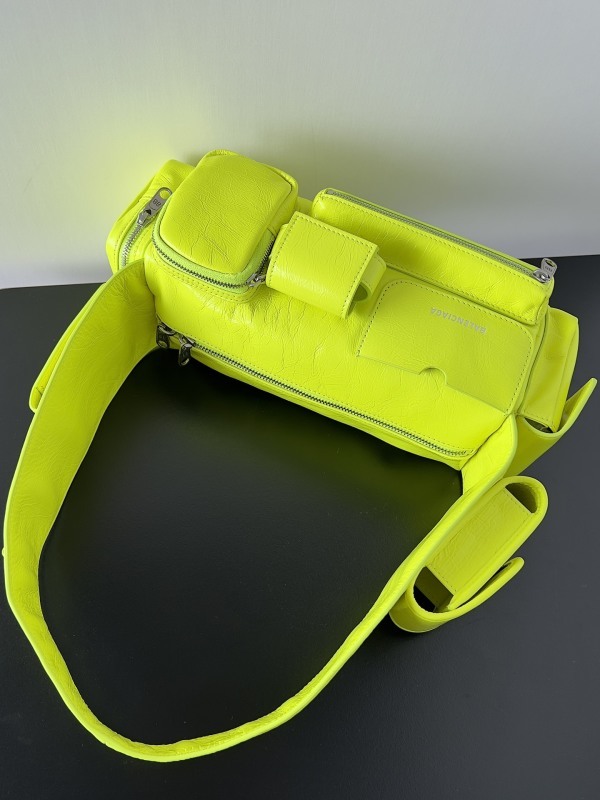 Balenciaga 0054