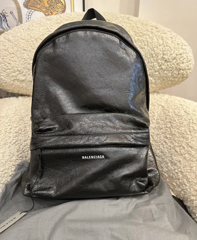 Balenciaga 0056