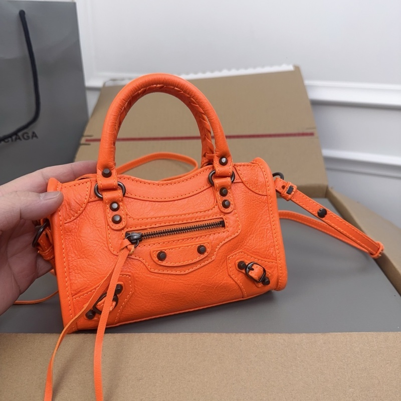 Balenciaga 0213
