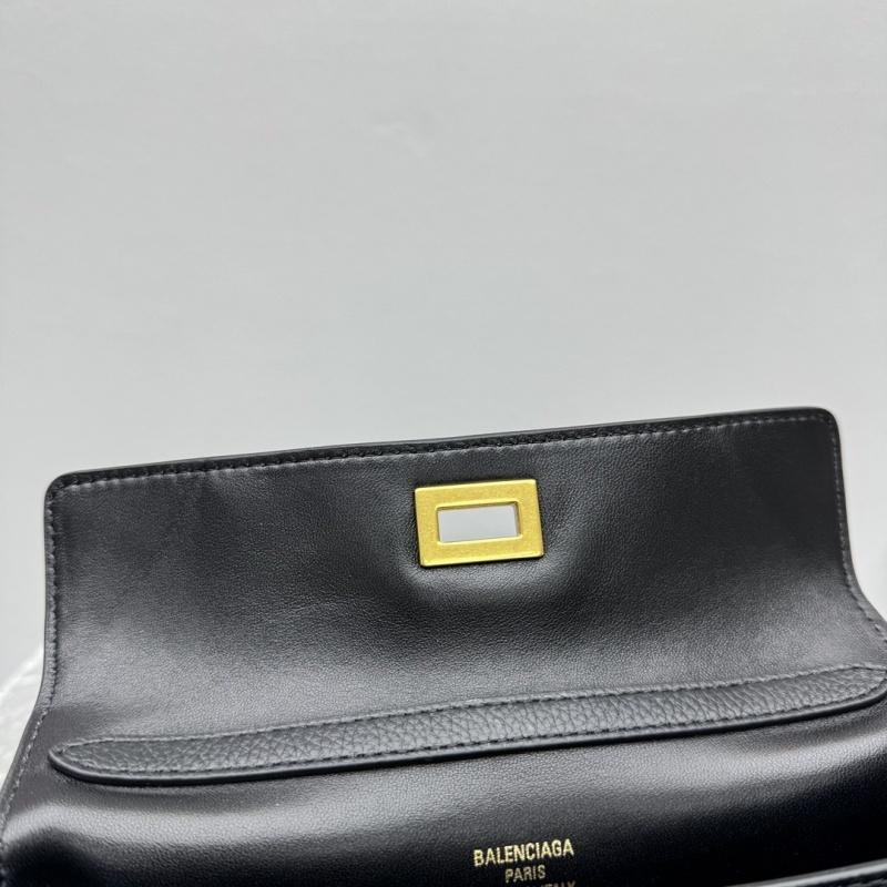Balenciaga 0104
