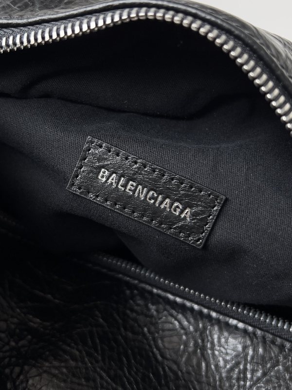 Balenciaga 0049