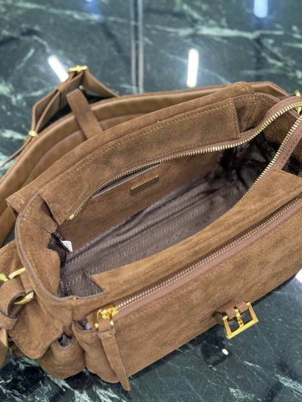 Balenciaga 0007