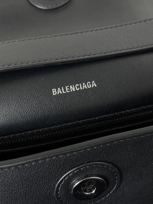 Balenciaga 0005