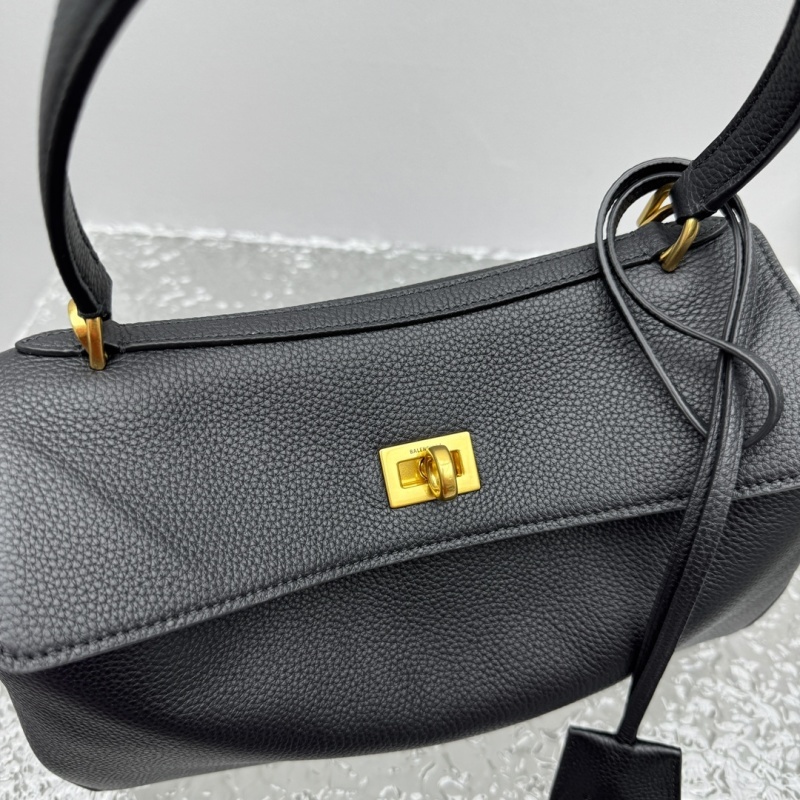 Balenciaga 0108
