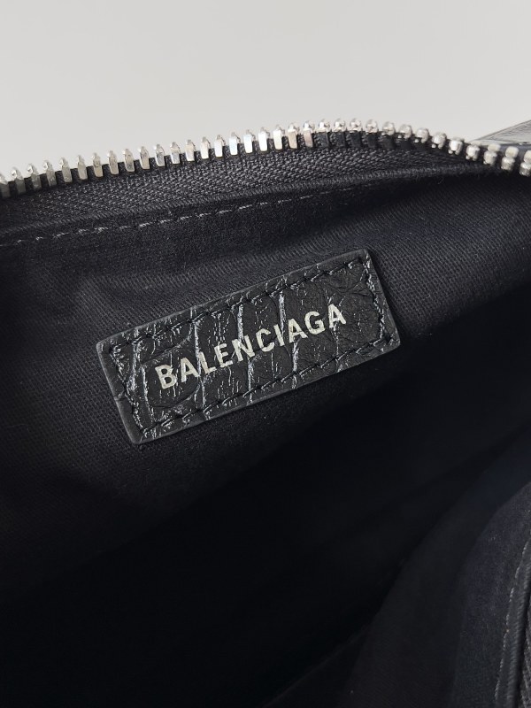Balenciaga 0111