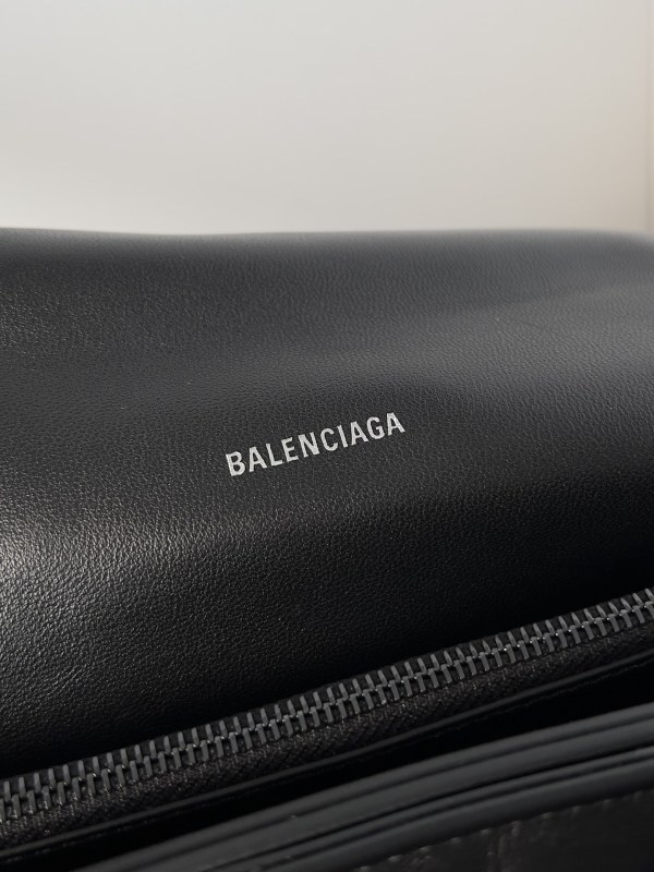 Balenciaga 0021