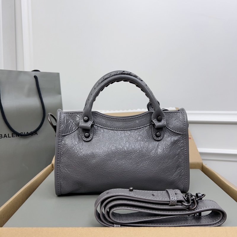 Balenciaga 0227