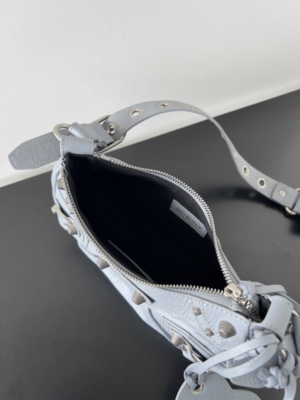 Balenciaga 0108