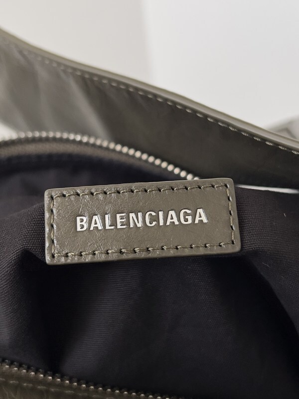 Balenciaga 0051
