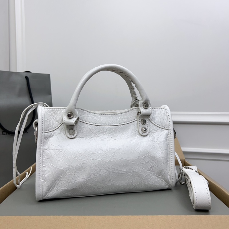 Balenciaga 0225