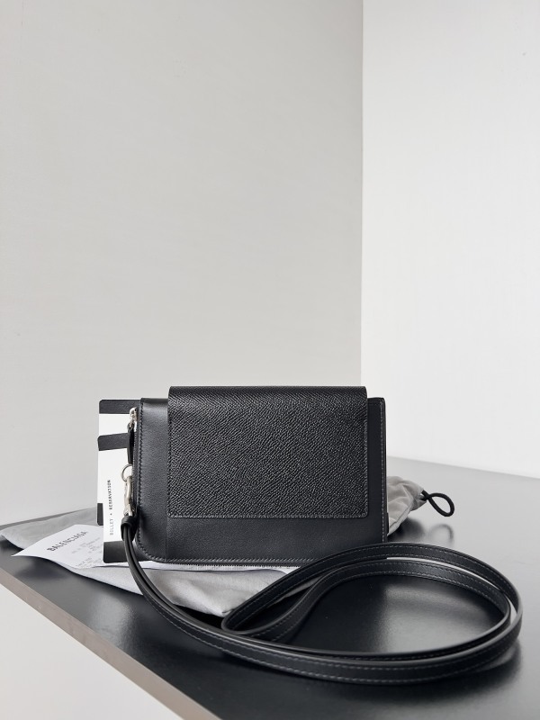 Balenciaga 0166