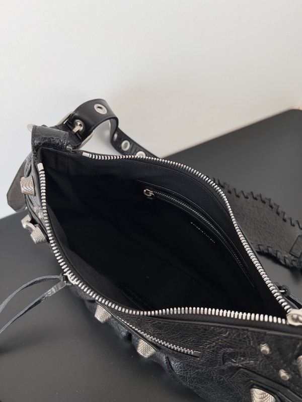 Balenciaga 0119