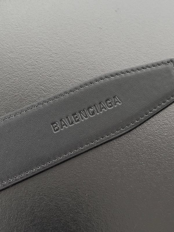 Balenciaga 0076