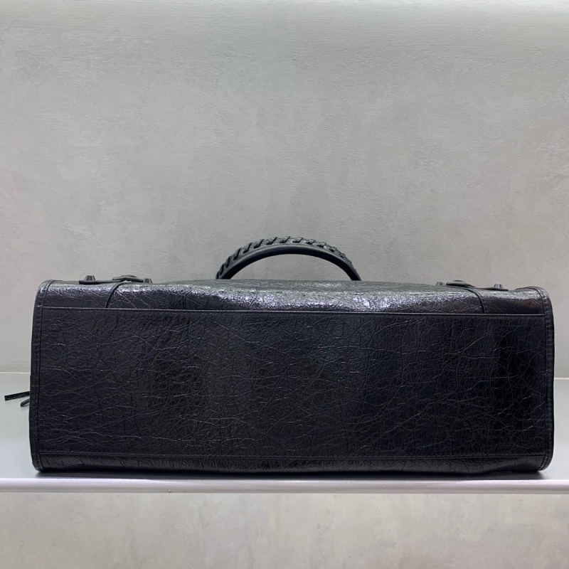 Balenciaga 0044