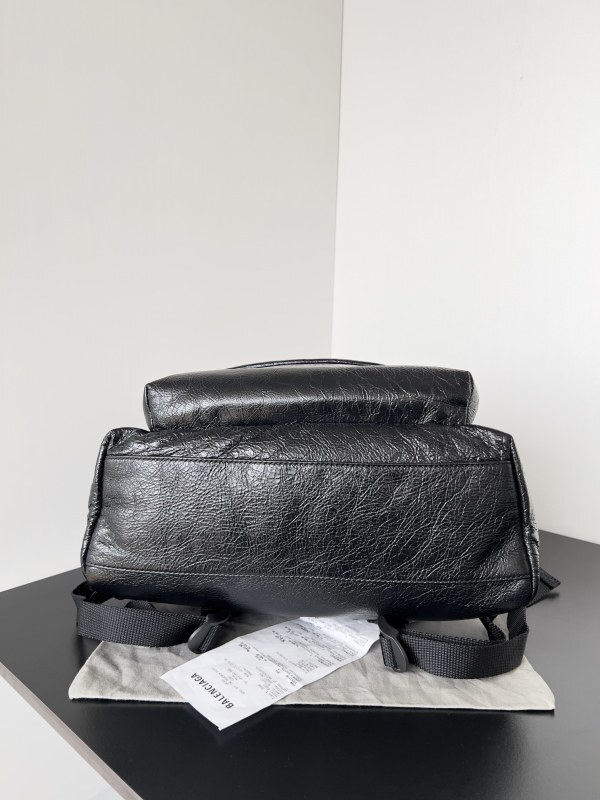 Balenciaga 0057