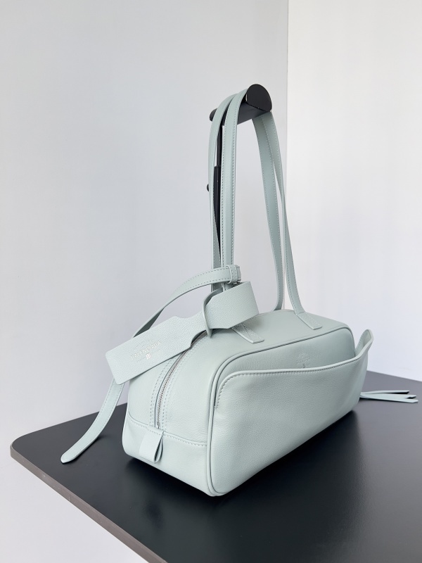 Balenciaga 0275