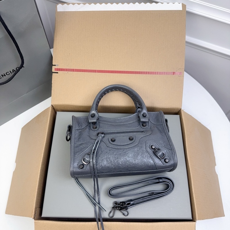 Balenciaga 0223