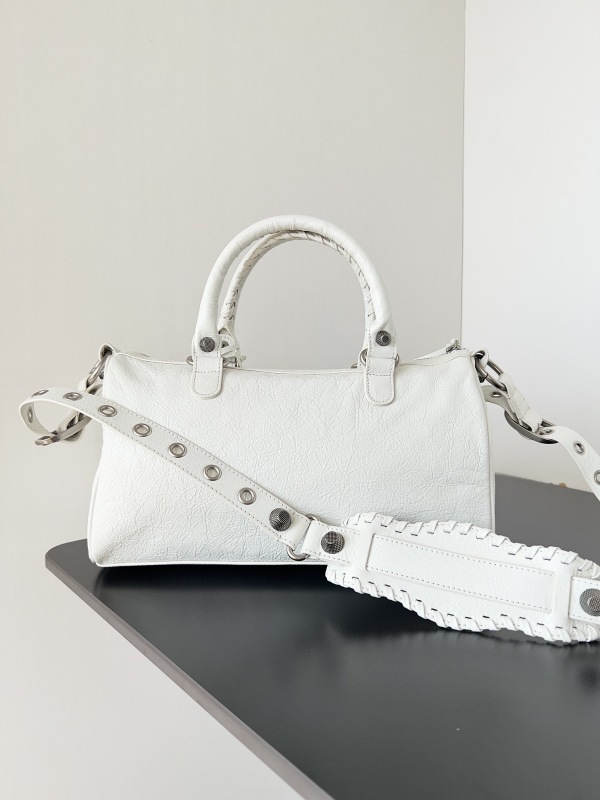 Balenciaga 0137