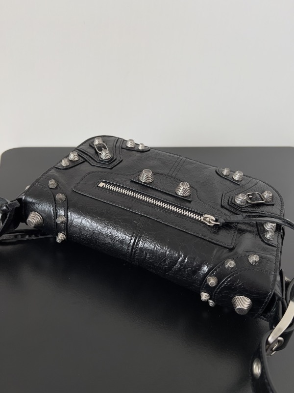 Balenciaga 0065