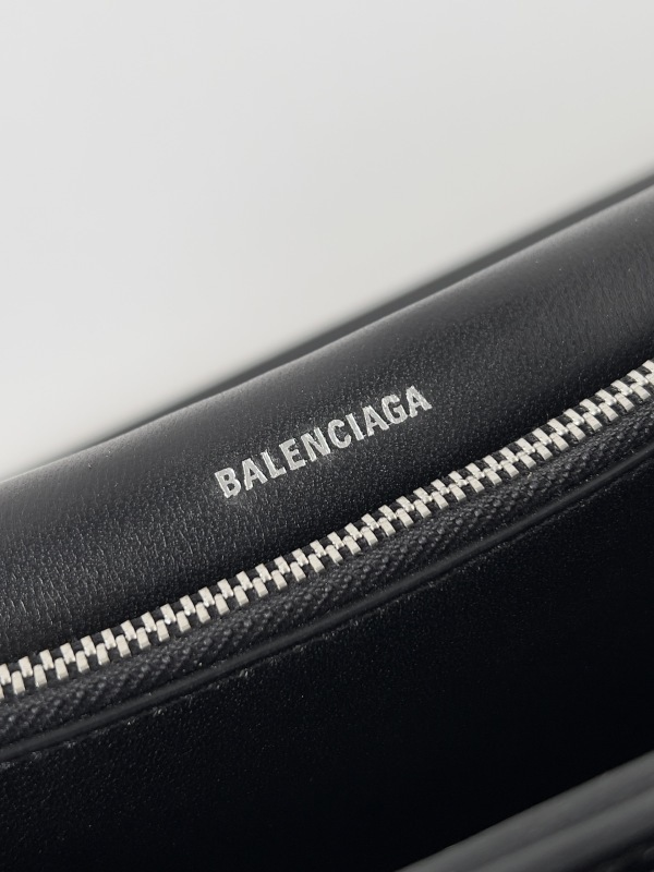 Balenciaga 0043