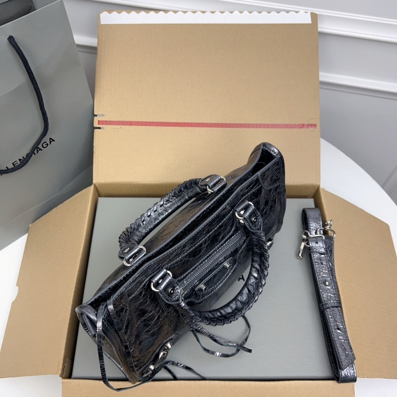 Balenciaga 0240