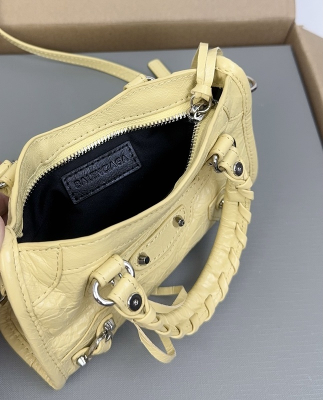Balenciaga 0206