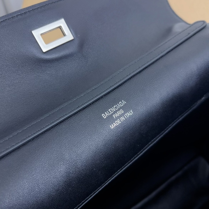 Balenciaga 0100