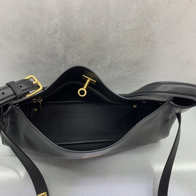 Balenciaga 0016
