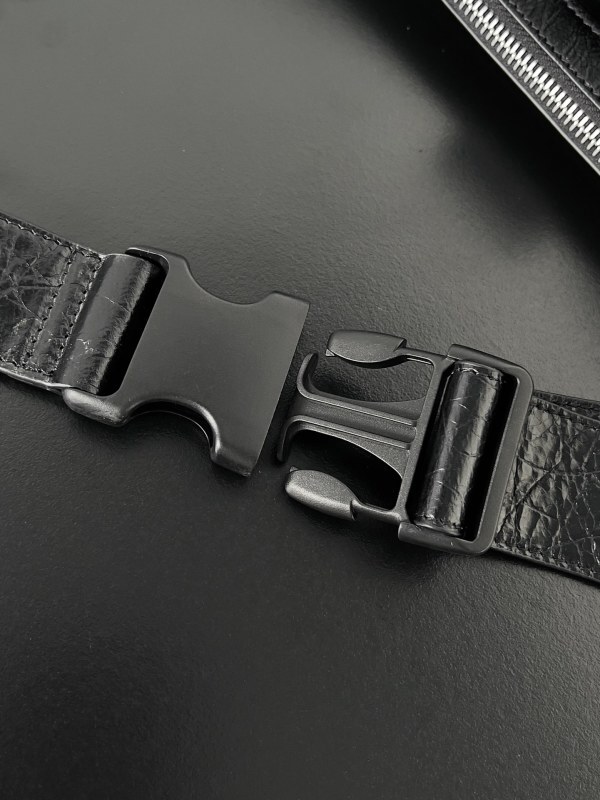Balenciaga 0032