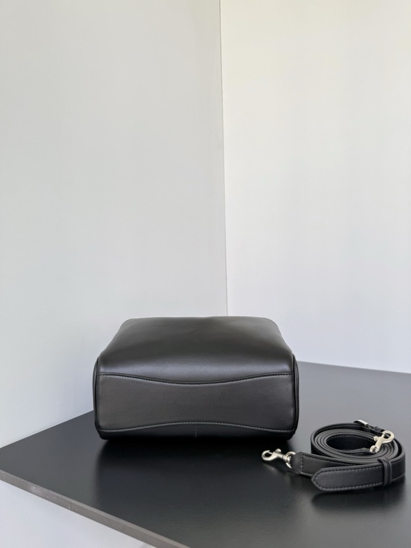 Balenciaga 0152