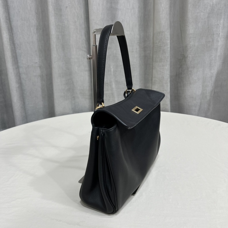 Balenciaga 0052