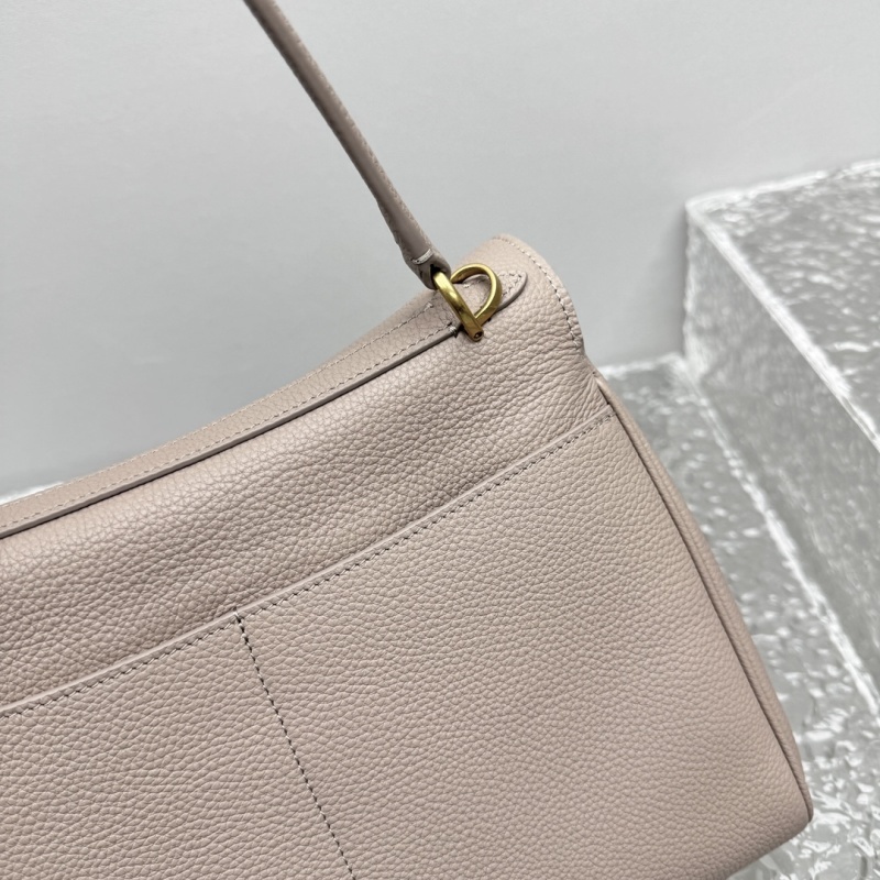 Balenciaga 0110
