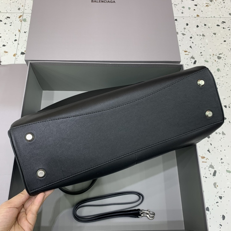 Balenciaga 0077
