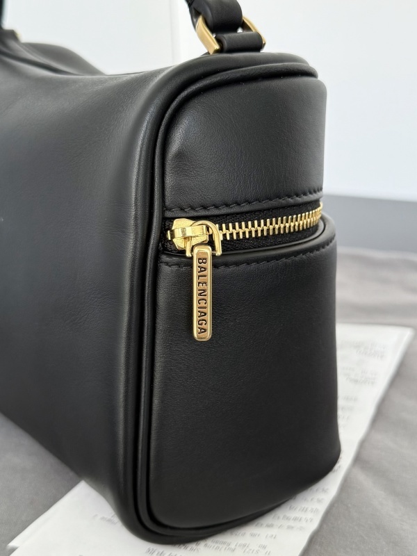 Balenciaga 0025