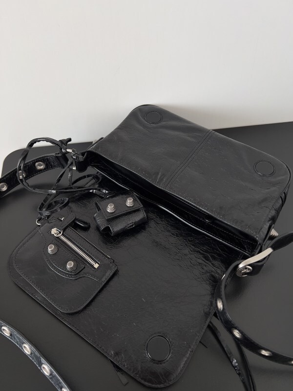 Balenciaga 0065