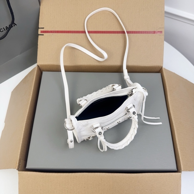 Balenciaga 0201