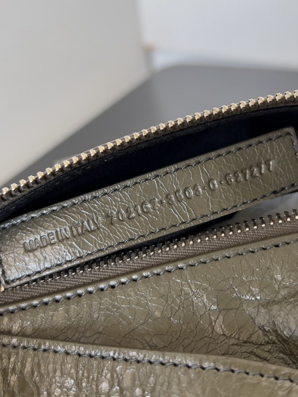 Balenciaga 0044