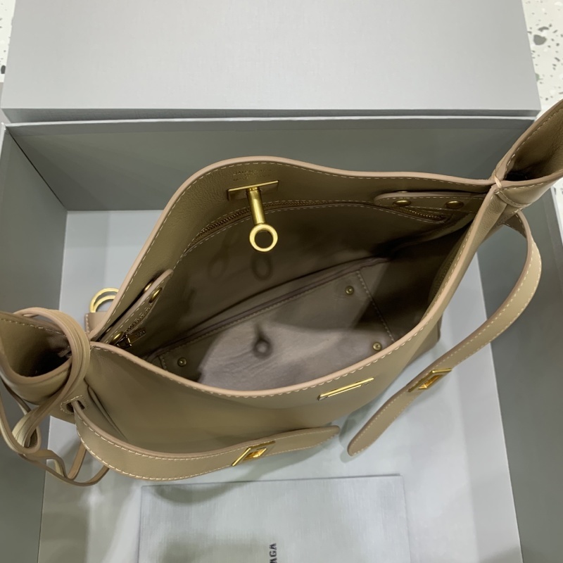 Balenciaga 0051