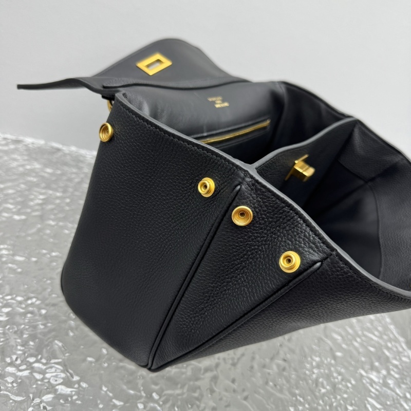 Balenciaga 0108