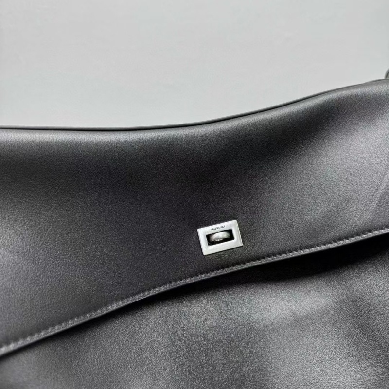 Balenciaga 0054