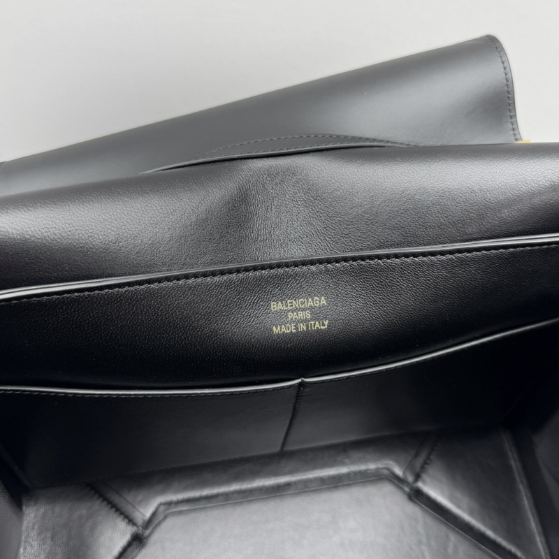 Balenciaga 0143