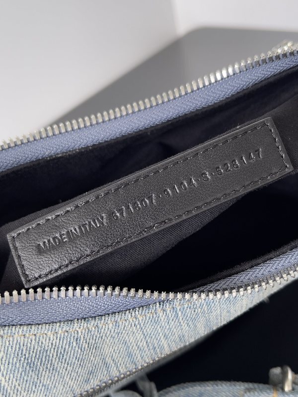 Balenciaga 0132