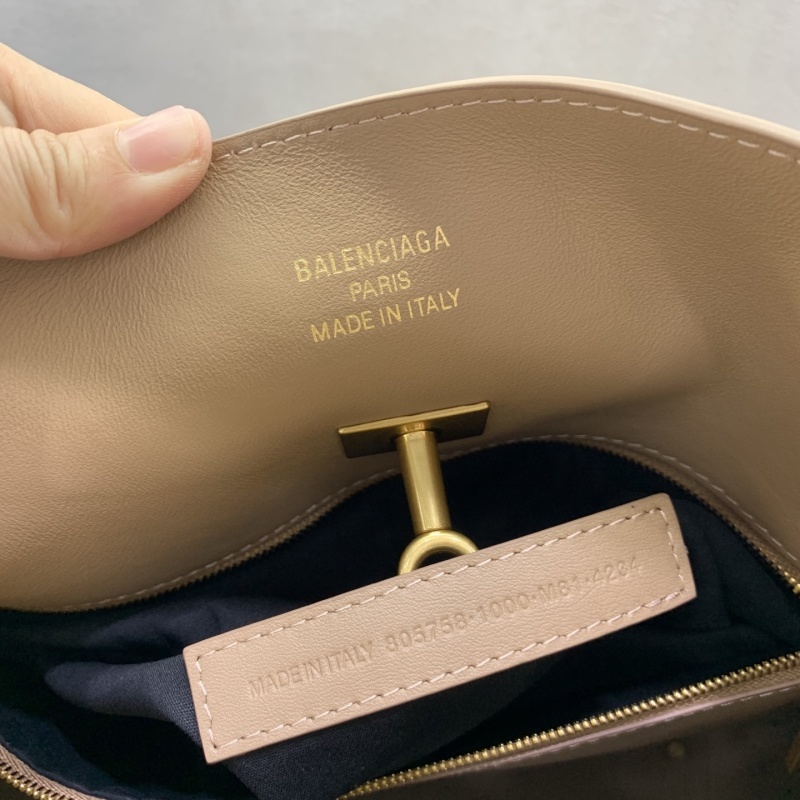 Balenciaga 0011