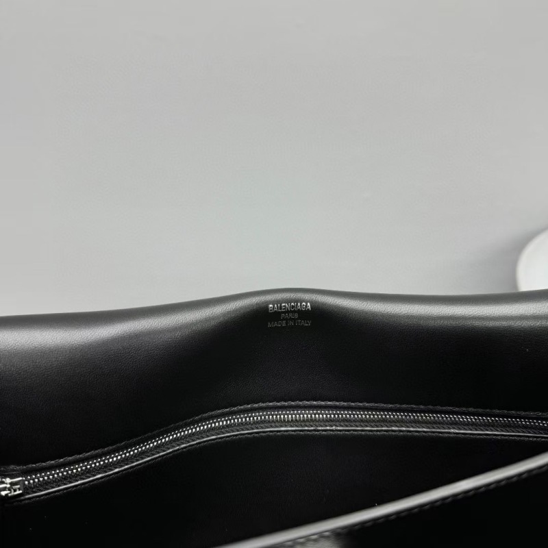 Balenciaga 0054